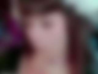 Live cam show with Camiiowo - Hairy Pussy on Camsoda
