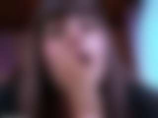 Camiiowo's Live Sex Cam Show
