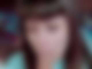 Live cam show with Camiiowo - Hairy Pussy Teen (18+) on Camsoda