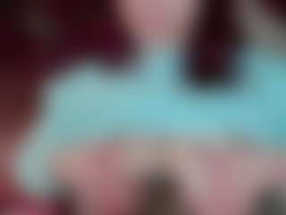 Live cam show with Camiiowo - Shaved on fapnchat