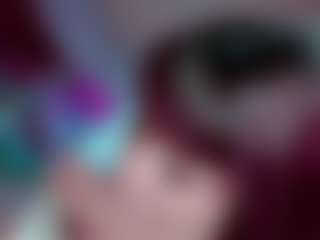 Live cam show with Camiiowo - Tittyfuck on CamClone