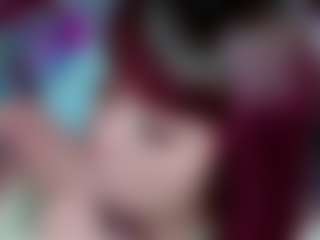 Live cam show with Camiiowo - Spank on CamwithHer