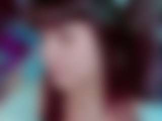 Camiiowo's Live Sex Cam Show