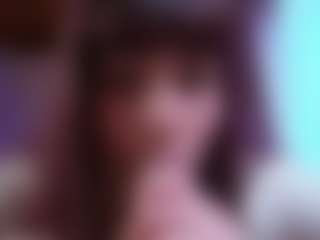Live cam show with Camiiowo - Oil on boobsie.com