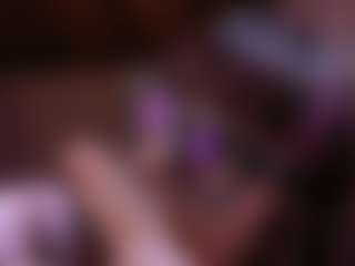Camiiowo's Live Sex Cam Show