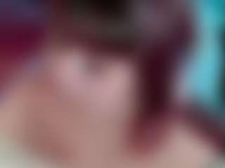 Live cam show with Camiiowo - Brown Hair on Camsoda
