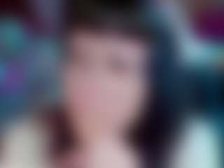 Camiiowo's Live Sex Cam Show