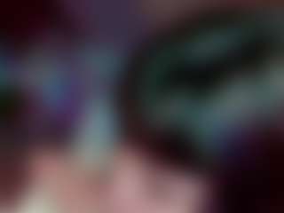 Live cam show with Camiiowo - Hairy Pussy Brown Hair on Mixed Magazine Live