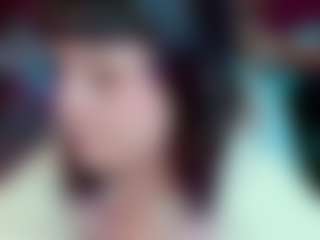 Live cam show with Camiiowo - Thick on SmokeAndPoke