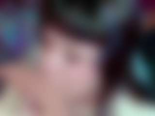 Live cam show with Camiiowo - Tittyfuck on Porn Luv