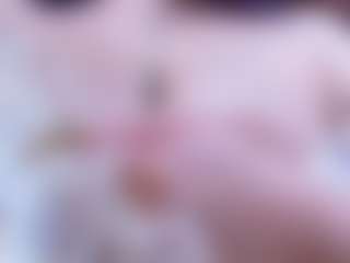 Live cam show with Camiiowo - Petite on camwithhim.com