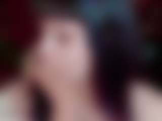 Camiiowo's Live Sex Cam Show