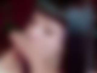 Live cam show with Camiiowo - Shaved on Camsoda
