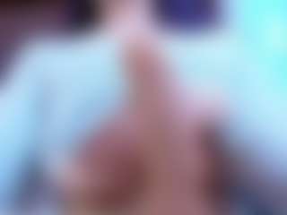 Camiiowo's Live Sex Cam Show