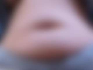 Live cam show with Camiiowo - Bikini on Camsoda