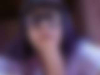 Camiiowo's Live Sex Cam Show