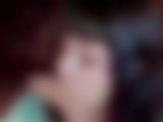 Camiiowo's Live Sex Cam Show