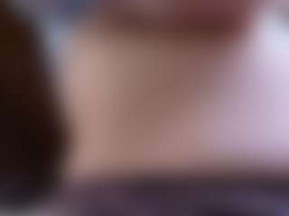 Spettacolo in cam dal vivo con Camiiowo - Handjob su Camsoda