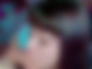 Camiiowo's Live Sex Cam Show
