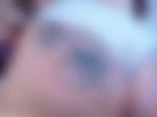 Camiiowo's Live Sex Cam Show