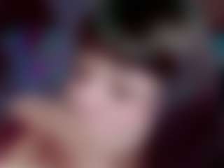 Camiiowo's Live Sex Cam Show