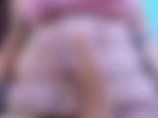 Camiiowo's Live Sex Cam Show