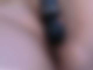 Camiiowo's Live Sex Cam Show