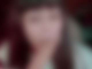 Show de cam en vivo con Camiiowo - Brown Hair Petite en Camsoda