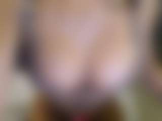 MissAndreaNicole's Live Sex Cam Show