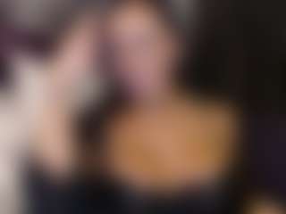 Live cam show with MissAndreaNicole - Brown Eyes Toys on Camsoda