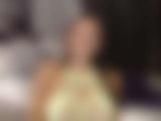 MissAndreaNicole's Live Sex Cam Show