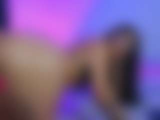 Live cam show with KimberlyJackson - Black Dildo on Camsoda