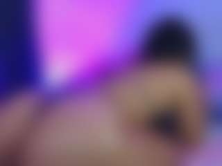 Live cam show with KimberlyJackson - Skinny on Pornisteam.com
