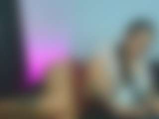Live cam show with KimberlyJackson - Fingers on Camsoda