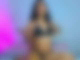 Live cam show with KimberlyJackson - Petite on Camsoda