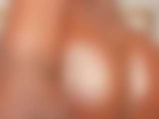 MiaaXXX's Live Sex Cam Show