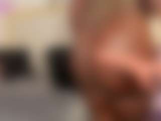 MiaaXXX's Live Sex Cam Show