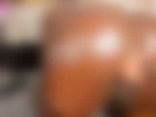 MiaaXXX's Live Sex Cam Show