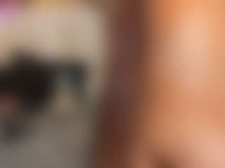 Live cam show with MiaaXXX - Black BBW on Soda Cam