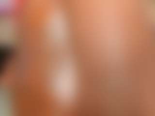 MiaaXXX's Live Sex Cam Show