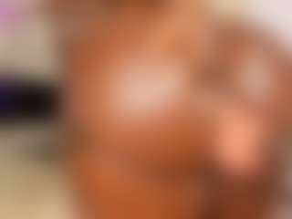 Live cam show with MiaaXXX - Big Ass on realtime-chat
