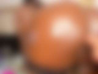 MiaaXXX's Live Sex Cam Show