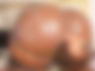 Live cam show with MiaaXXX - Ebony Big Ass on livesuperchat.net