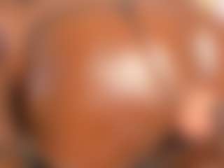 Live cam show with MiaaXXX - Oil on Camsoda