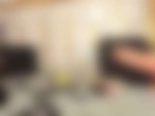 MiaaXXX's Live Sex Cam Show