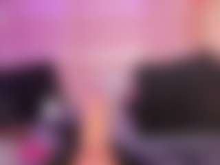 MiaaXXX's Live Sex Cam Show