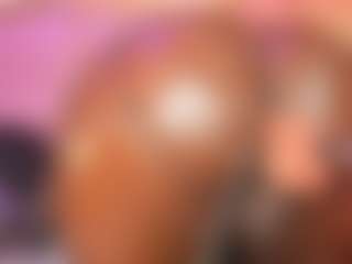 MiaaXXX's Live Sex Cam Show