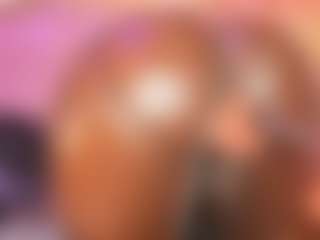 MiaaXXX's Live Sex Cam Show