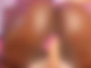 MiaaXXX's Live Sex Cam Show