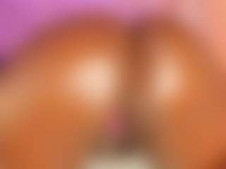 Live cam show with MiaaXXX - Black Shaved Pussy on Camsoda